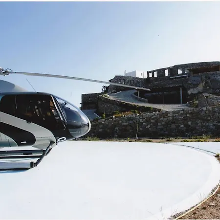 M11 - King And Queens - Luxury With Pool & Gym