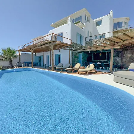 Villa M11 - King And Queens - Luxury With Pool & Gym *