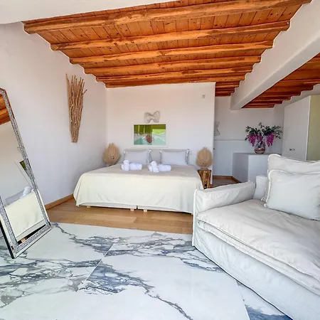 Villa M11 - King And Queens - Luxury With Pool & Gym *